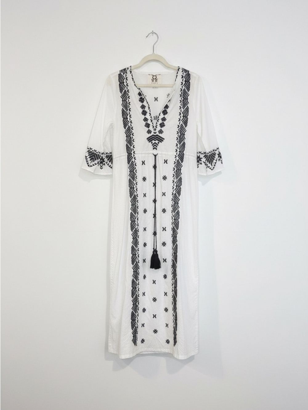 FIGUE NWOT White Black Embroidered Kaftan Maxi Dress XS